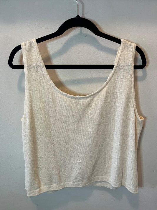 St. John Knit Parchment Colored Shell Size Large