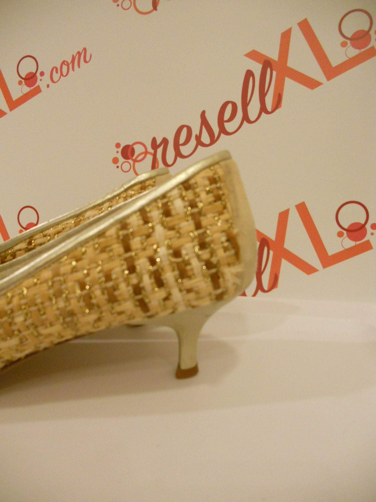 Delman Size 11 Cream colored pumps with basket weave detail