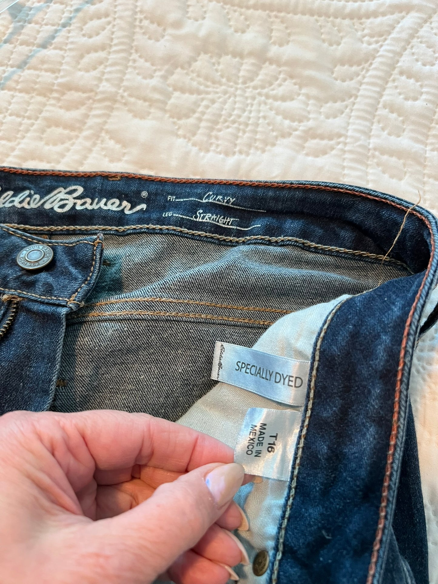 Eddie Bauer Curvy Fit Straight Leg Jeans Dark Wash Size 16T