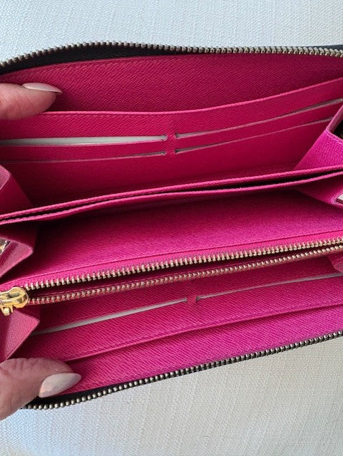 Louis Vuitton Black Multicolor Zippy Wallet