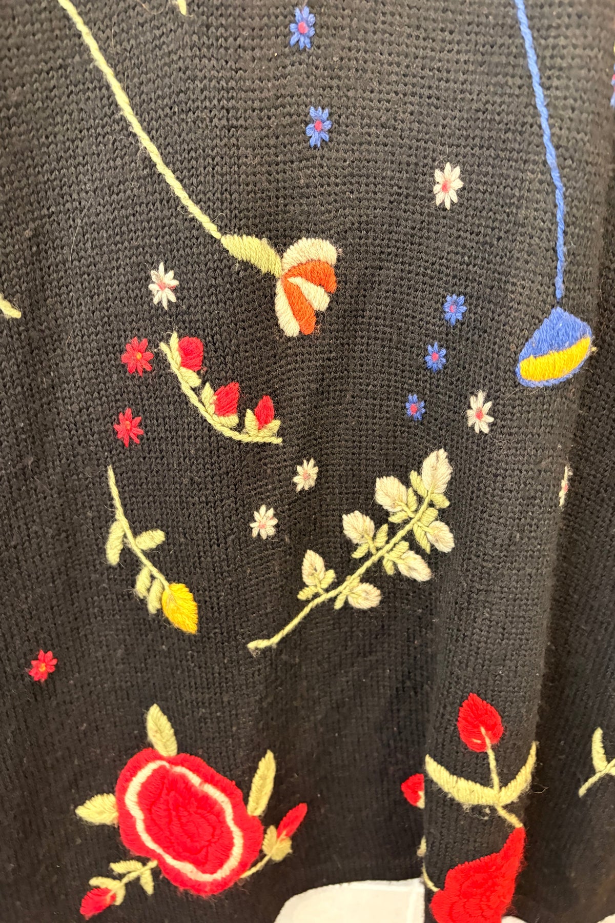 Vintage Y2K Sleeping on Snow Long Black Knit Cardigan with Floral Embroidery Size L