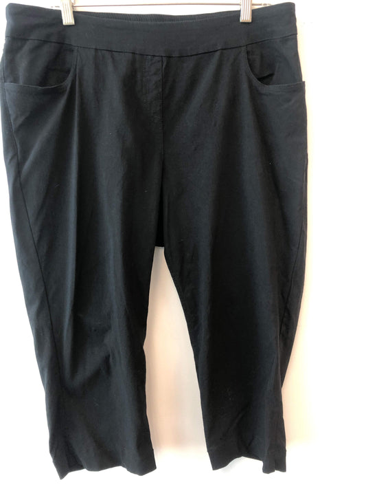 Slim-Sation Size 18 Black Rayon Blend  Golf Capri Pants