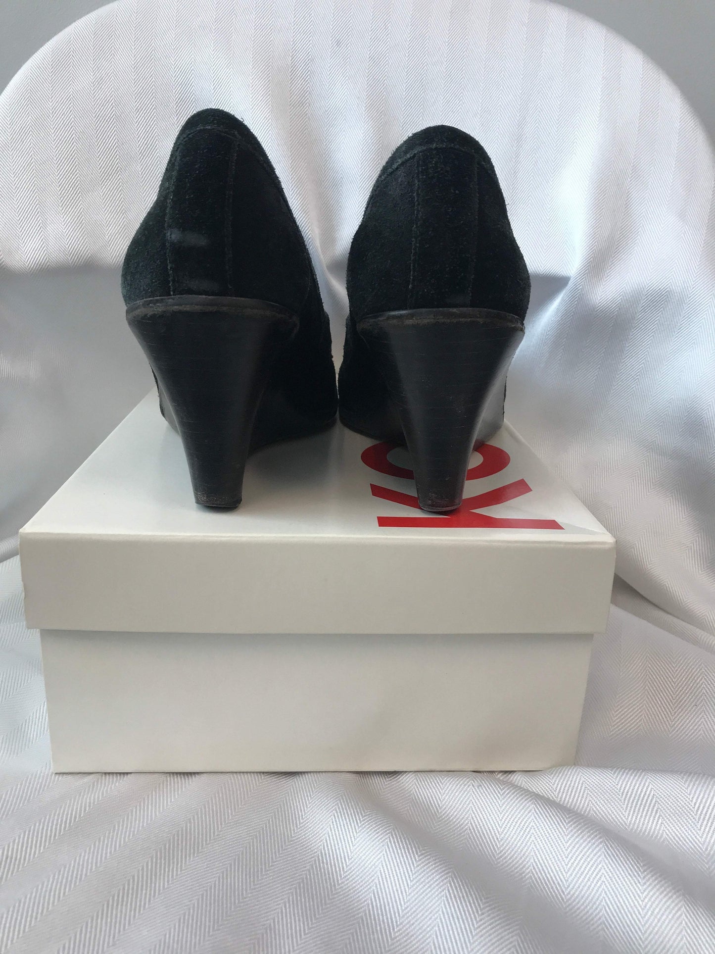 KORS Michael Kors Size 11 Black Suede Loafer Wedges