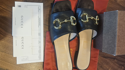 Black Leather Slide Gucci Sandals with Signature Gold Horsebit Hardware EU 41.5/ US 10.