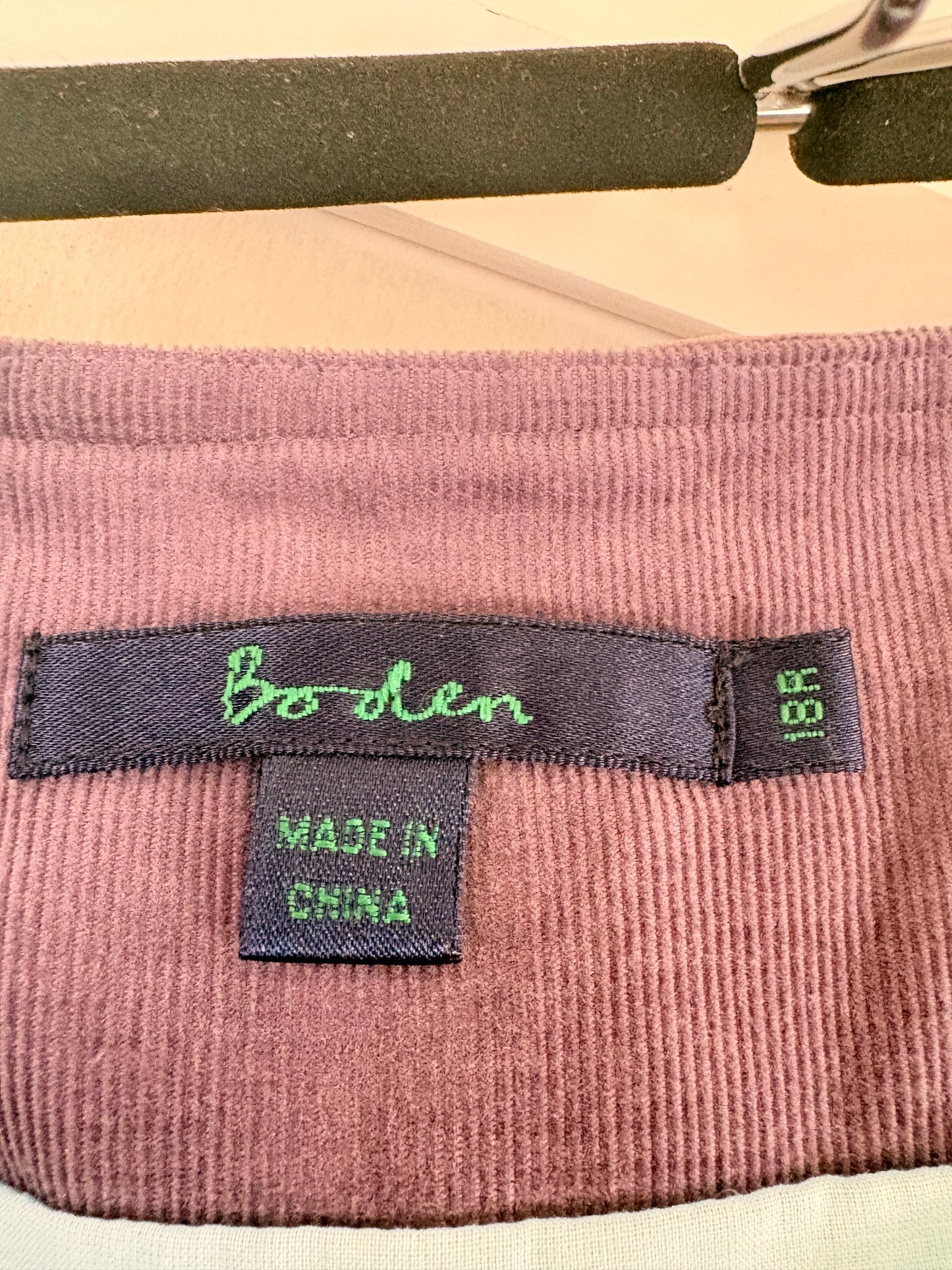Boden Lavender Corduroy Skirt with Flower Embroidery Size US 16