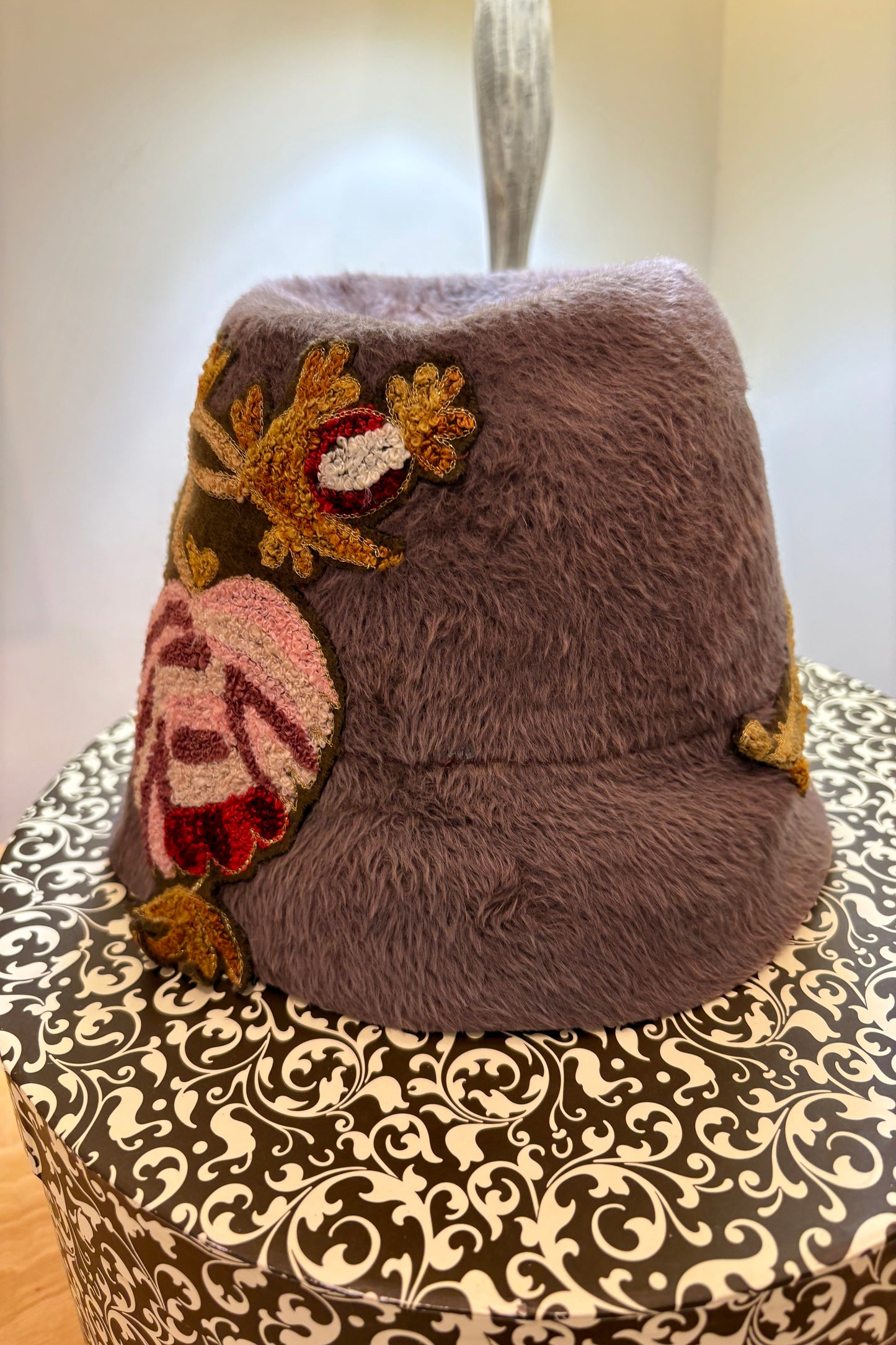 Vintage 20's Style Felt Hat with Flower Appliqué
