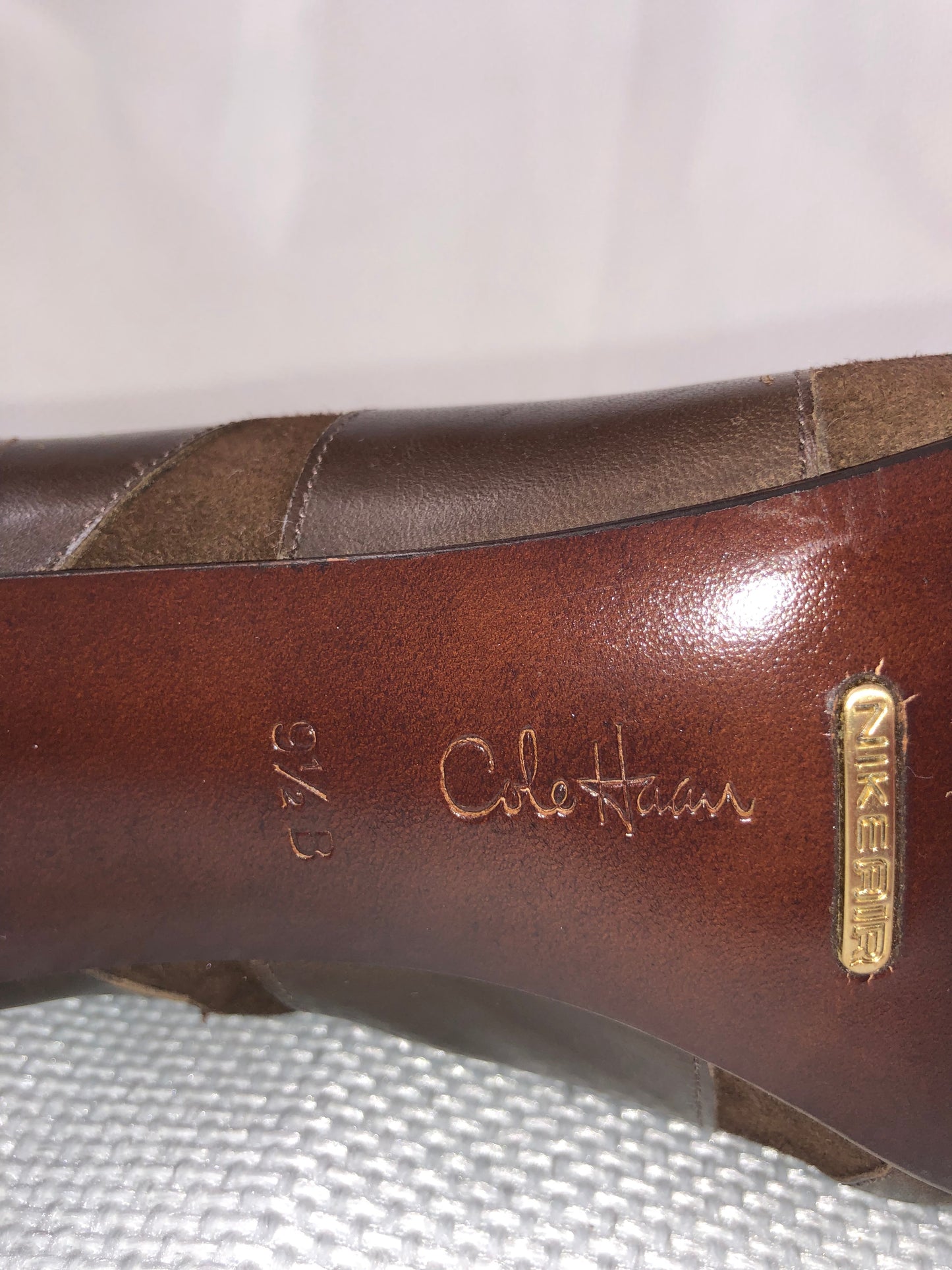 Cole Haan Brown Leather & Suede Boots Size 9 1/2 B