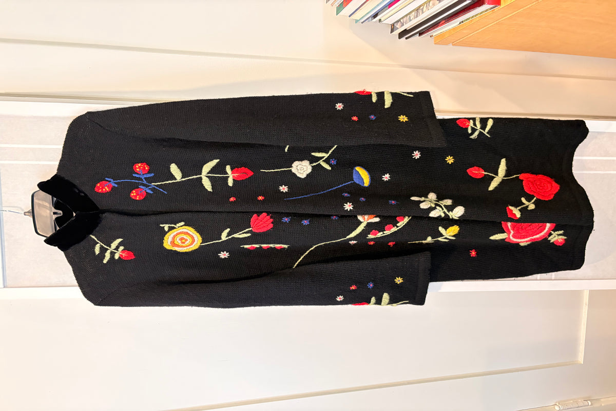 Vintage Y2K Sleeping on Snow Long Black Knit Cardigan with Floral Embroidery